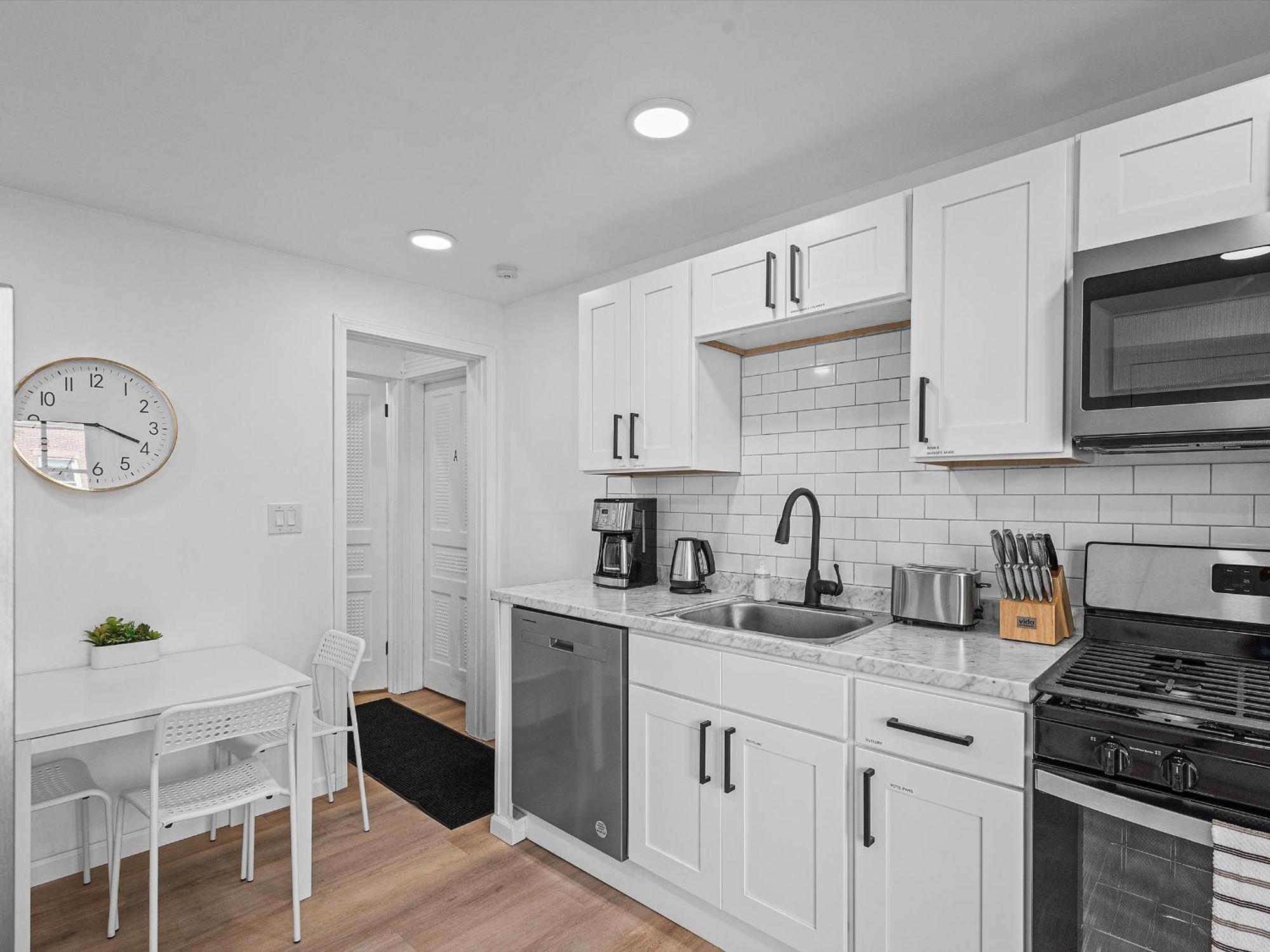 Shadyside, 3c Spacious & Modern Private Bedroom With Shared Bathroom And Free Parking *
